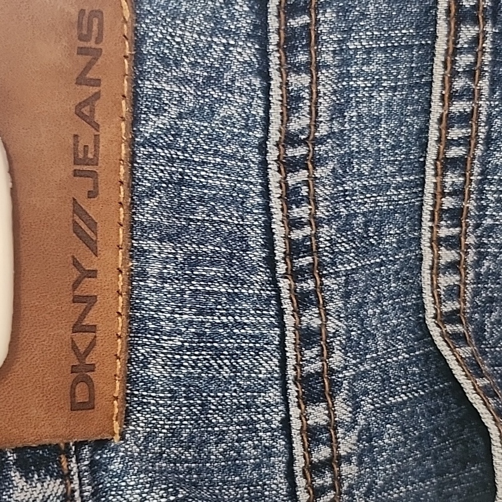 DKNY Classic Blue Denim Shorts - Picture 2 of 3